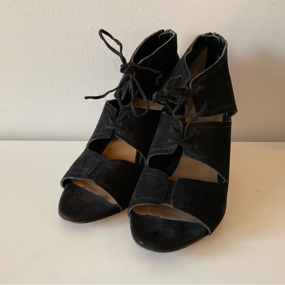 Franco Sarto black suede leather, back zip, cage front bootie. 8.5